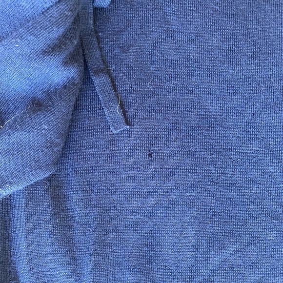 Banana Republic Sweater Sz S 100% Merino Wool Tie Bow Sleeves Navy Blue Womens - Picture 3 of 10